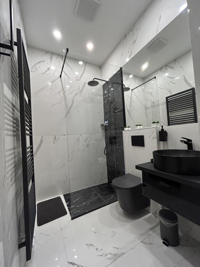 Deluxe Apartment Favoriten Wien Exterior foto
